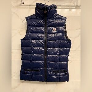 Moncler Qulilted Shell Down Gilet